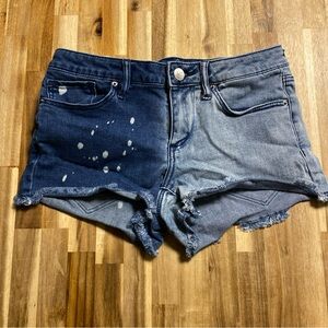 Chip & Pepper Bleach Washed Distressed Raw Hem Cut Off Denim Shorts Women's 26